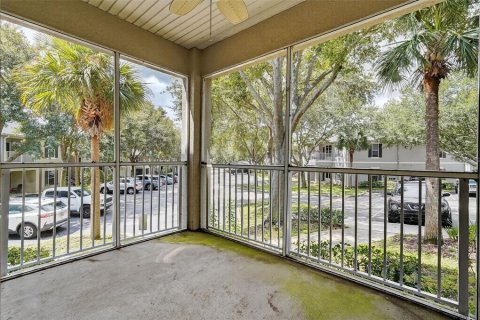 Condo in Haines City, Florida, 2 bedrooms  № 1901987 - photo 28