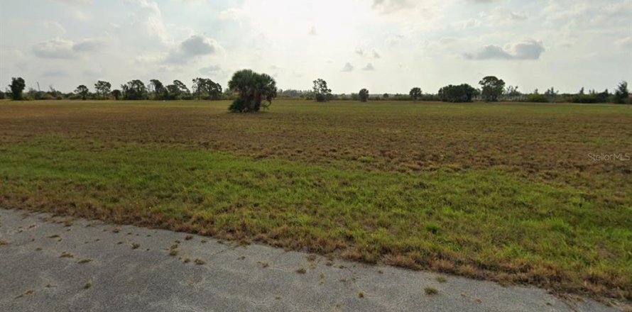 Land in Placida, Florida № 2165477