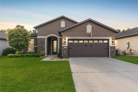Casa en Ocala, Florida 2 dormitorios, 199.46 m2 № 2139659