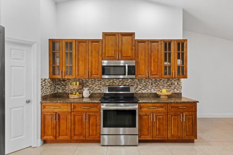 Casa en venta en Port St. Lucie, Florida, 4 dormitorios, 207.73 m2 № 2185172 - foto 11