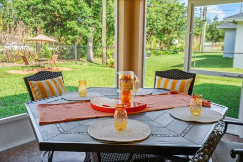 Casa en venta en Port St. Lucie, Florida, 4 dormitorios, 207.73 m2 № 2185172 - foto 28