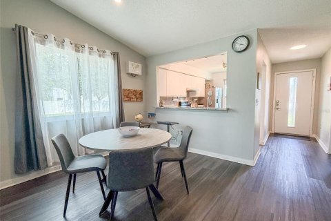 Copropriété à louer à Bradenton, Floride: 1 chambre, 85.47 m2 № 1797278 - photo 6
