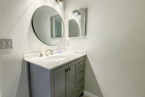 Copropriété à louer à Bradenton, Floride: 1 chambre, 85.47 m2 № 1797278 - photo 16