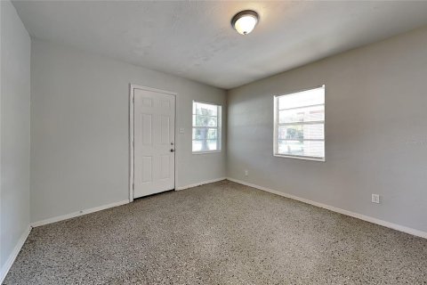 Villa ou maison à louer à Tampa, Floride: 3 chambres, 91.6 m2 № 2415487 - photo 7