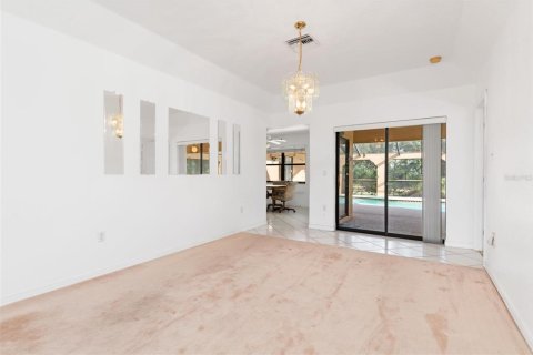 House in Port Charlotte, Florida 3 bedrooms, 229.38 sq.m. № 1559568 - photo 9