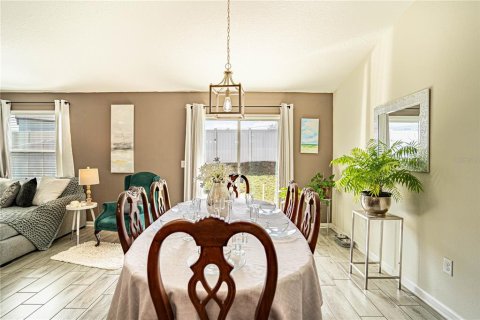 Casa en venta en Haines City, Florida, 3 dormitorios, 193.24 m2 № 1508611 - foto 8