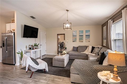 Casa en venta en Haines City, Florida, 3 dormitorios, 193.24 m2 № 1508611 - foto 12