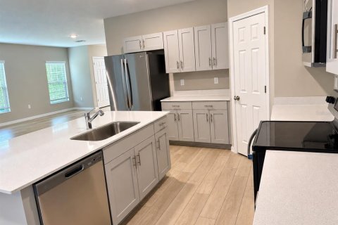 Villa ou maison à vendre à Wesley Chapel, Floride: 5 chambres, 229.47 m2 № 2419747 - photo 8