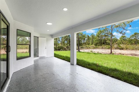 Casa en venta en Lehigh Acres, Florida, 4 dormitorios, 272.2 m2 № 2218252 - foto 19