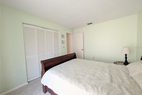 House in Bradenton, Florida 3 bedrooms, 171.59 sq.m. № 2152030 - photo 18