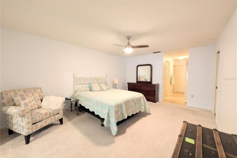 House in Bradenton, Florida 3 bedrooms, 171.59 sq.m. № 2152030 - photo 26