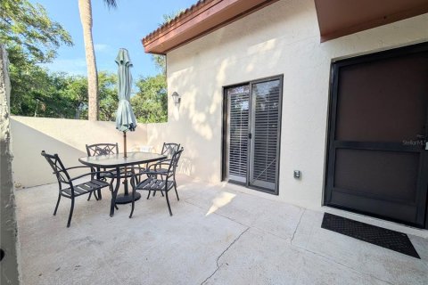 House in Bradenton, Florida 3 bedrooms, 171.59 sq.m. № 2152030 - photo 2