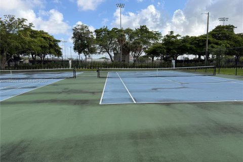 Copropriété à louer à Oakland Park, Floride: 2 chambres, 84.54 m2 № 2043230 - photo 18