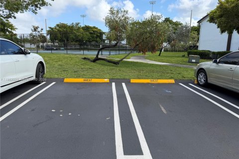 Copropriété à louer à Oakland Park, Floride: 2 chambres, 84.54 m2 № 2043230 - photo 19