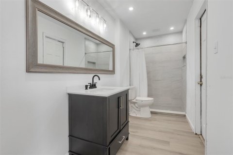 Condo in Orlando, Florida, 3 bedrooms  № 1522869 - photo 11