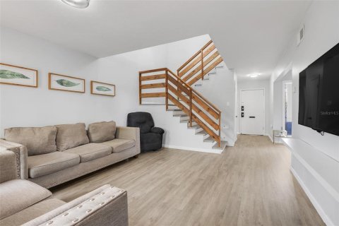Condo in Orlando, Florida, 3 bedrooms  № 1522869 - photo 3
