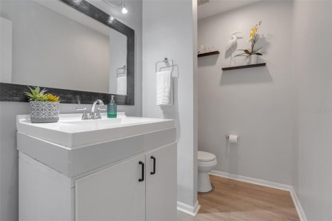 Condo in Orlando, Florida, 3 bedrooms  № 1522869 - photo 8