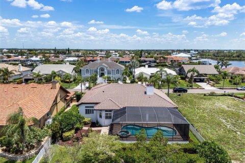 Casa en alquiler en Apollo Beach, Florida, 4 dormitorios, 214.42 m2 № 2266551 - foto 15