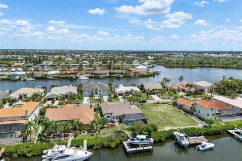 Casa en alquiler en Apollo Beach, Florida, 4 dormitorios, 214.42 m2 № 2266551 - foto 11