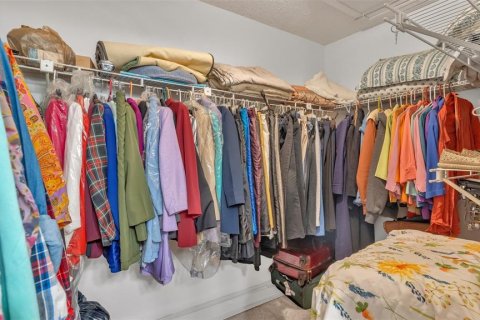 Condo in Hudson, Florida, 2 bedrooms № 2195591 - photo 13