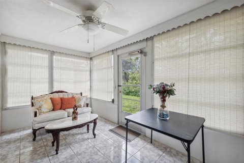 Copropriété à vendre à New Port Richey, Floride: 2 chambres, 77.2 m2 № 1573997 - photo 19