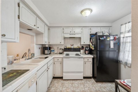 Copropriété à vendre à New Port Richey, Floride: 2 chambres, 77.2 m2 № 1573997 - photo 22