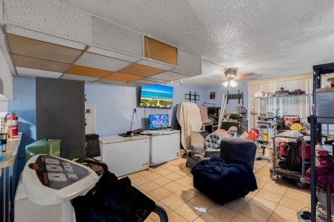 Townhouse in Miami, Florida 2 bedrooms, 98.1 sq.m. № 2387201 - photo 27