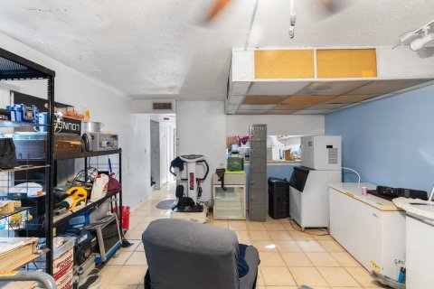 Townhouse in Miami, Florida 2 bedrooms, 98.1 sq.m. № 2387201 - photo 25