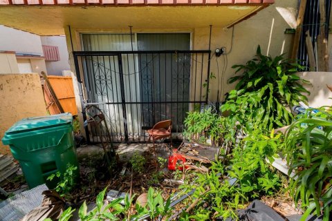 Townhouse in Miami, Florida 2 bedrooms, 98.1 sq.m. № 2387201 - photo 4