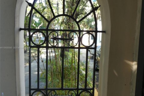 Appartement à louer à Miami, Floride: 1 chambre, 46.45 m2 № 2010863 - photo 9