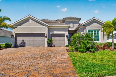 Villa ou maison à vendre à Punta Gorda, Floride: 4 chambres, 228.63 m2 № 2150122 - photo 2