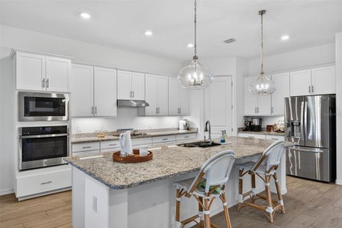 Villa ou maison à vendre à Punta Gorda, Floride: 4 chambres, 228.63 m2 № 2150122 - photo 9