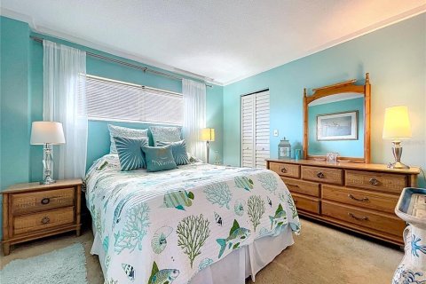 Condominio en venta en Saint Petersburg, Florida, 2 dormitorios, 90.12 m2 № 2148488 - foto 16