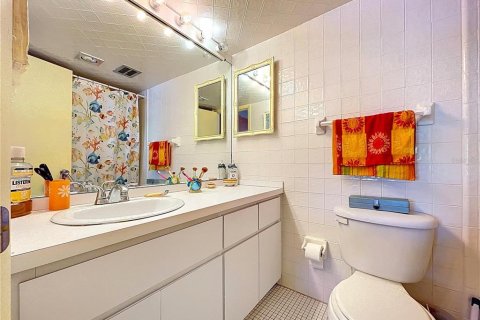 Condominio en venta en Saint Petersburg, Florida, 2 dormitorios, 90.12 m2 № 2148488 - foto 14
