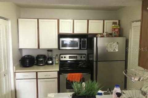 Condo in Orlando, Florida, 1 bedroom  № 1877175 - photo 6