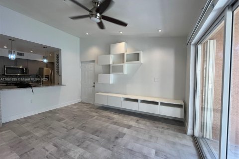 Copropriété à louer à Miramar, Floride: 1 chambre, 61.78 m2 № 1892455 - photo 3