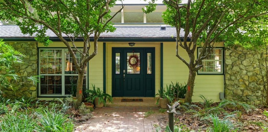 House in Newberry, Florida 3 bedrooms, 222.13 sq.m. № 1769566