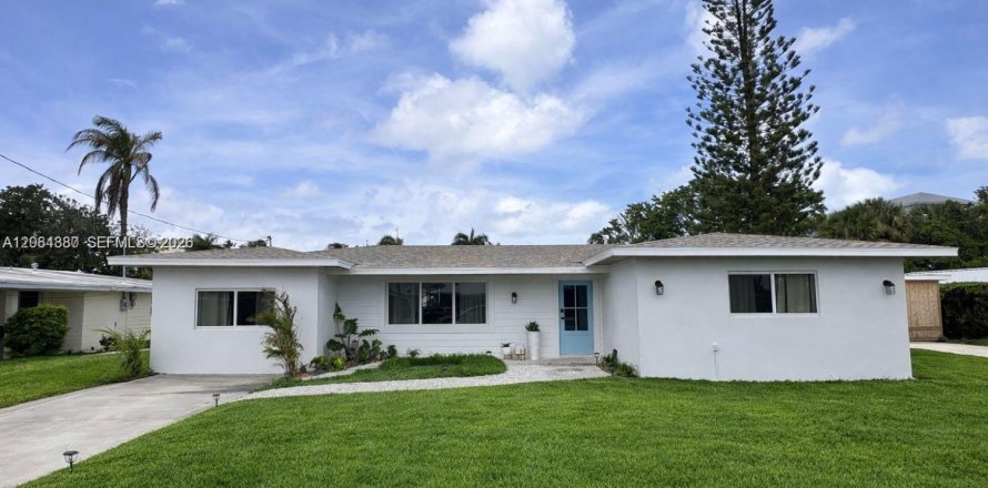Casa en St. Lucie, Florida 3 dormitorios, 185.8 m2 № 2282274