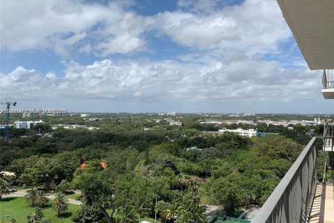 Снять в аренду кондоминиум в Майами, Флорида 2 спальни, 114.18м2, № 1951302 - фото 5