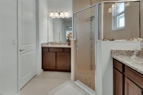 House in DeLand, Florida 2 bedrooms, 153.38 sq.m. № 1717730 - photo 21