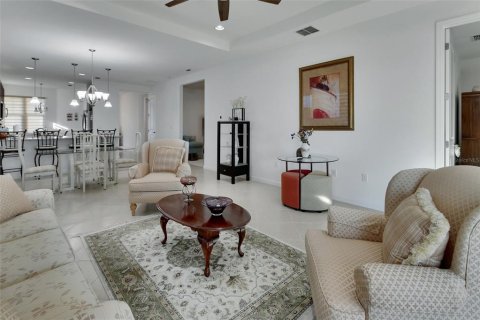 House in DeLand, Florida 2 bedrooms, 153.38 sq.m. № 1717730 - photo 9