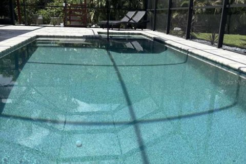 Villa ou maison à vendre à Bradenton, Floride: 5 chambres, 323.76 m2 № 1824183 - photo 16