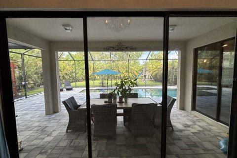 Villa ou maison à vendre à Bradenton, Floride: 5 chambres, 323.76 m2 № 1824183 - photo 8