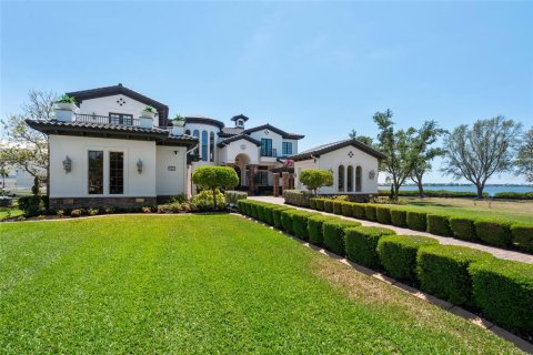 House in Palmetto, Florida 4 bedrooms, 860.83 sq.m. № 1649107 - photo 3