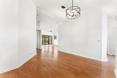 Copropriété à vendre à Boynton Beach, Floride: 3 chambres, 101.82 m2 № 2173523 - photo 4