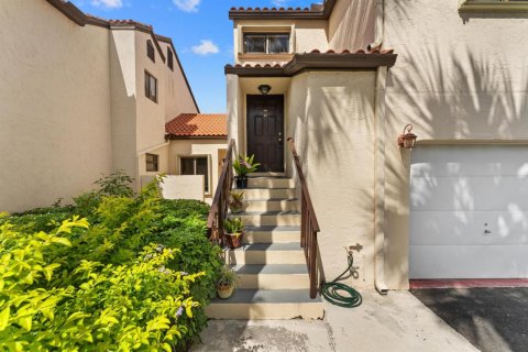 Condominio en Boynton Beach, Florida, 3 dormitorios № 2173523