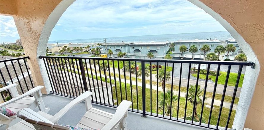 Condo in Ponce Inlet, Florida, 2 bedrooms № 1806637