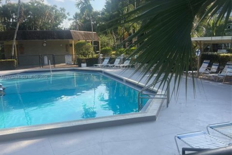 Copropriété à vendre à Lauderdale Lakes, Floride: 2 chambres, 87.7 m2 № 2042105 - photo 17