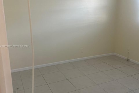 Copropriété à vendre à Lauderdale Lakes, Floride: 2 chambres, 87.7 m2 № 2042105 - photo 10