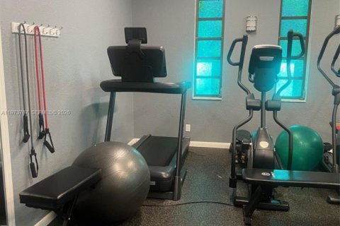 Copropriété à vendre à Lauderdale Lakes, Floride: 2 chambres, 87.7 m2 № 2042105 - photo 20